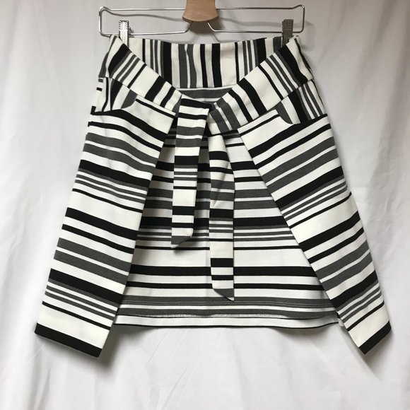 CAbi Dresses & Skirts - Cabi Grandslam A-Line Ponte Knit Faux Wrap Skirt (Style 5185) Size S (NWOT)